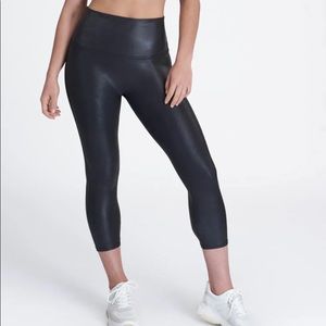 Spanx Faux Leather Active Cropped Legging